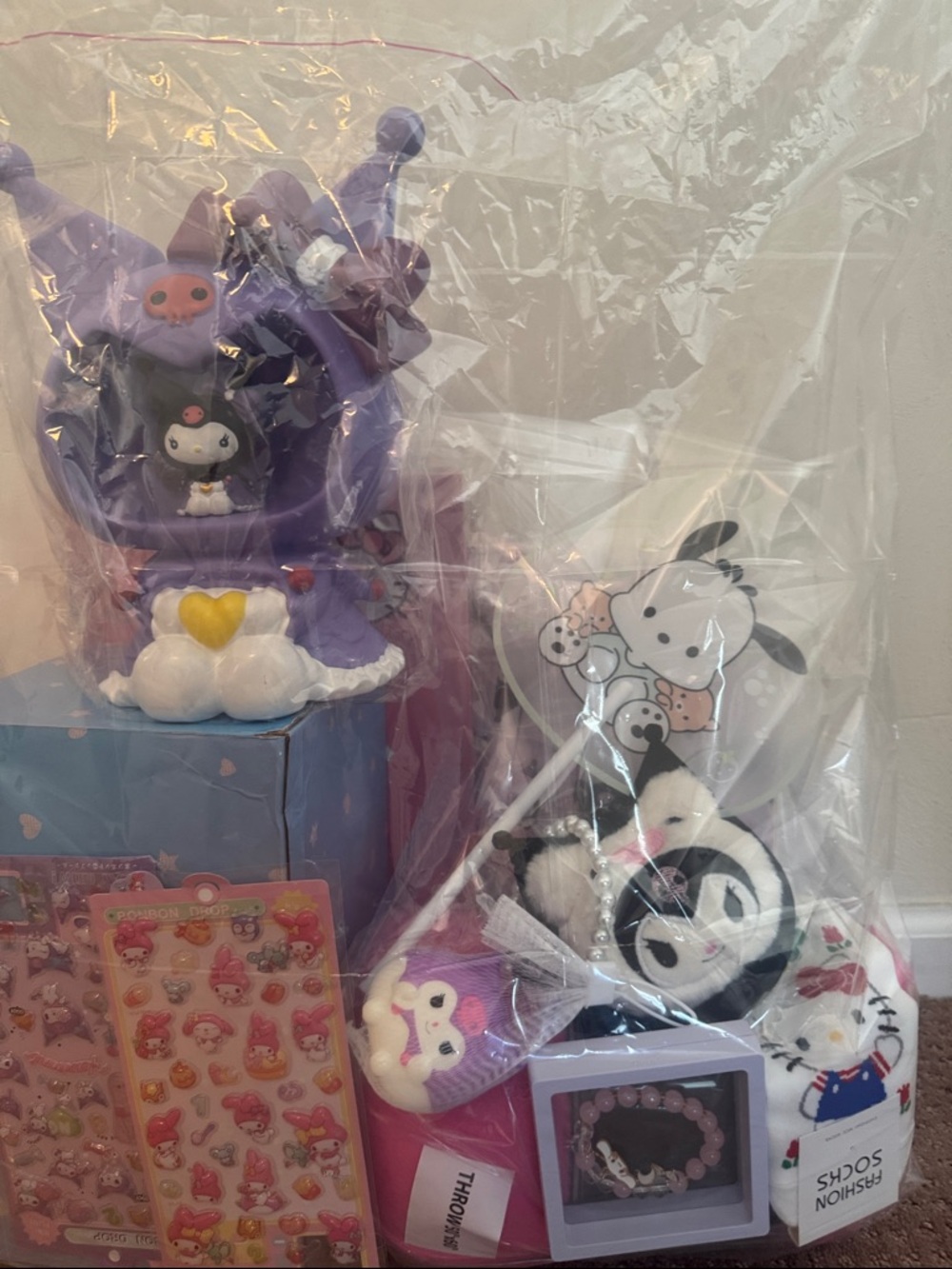 12 piecesSanrio Purple Kuromi & Friends Cute Character Set